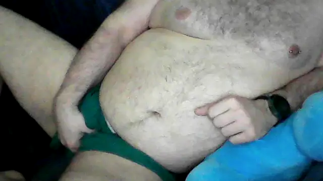 Snapshot of BriTheTopBear chatting on 04/24/26, 02:46 BriTheTopBear online show from 04/24/26, 02:46
