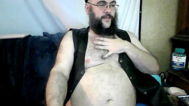 Snapshot of BriTheTopBear chatting on 05/16/26, 01:48 BriTheTopBear online show from 05/16/26, 01:48
