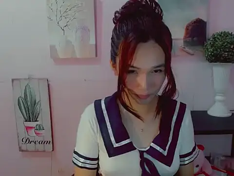 Snapshot of Mystic_haraxx chatting on 06/25/26, 06:24 Mystic haraxx online show from 06/25/26, 06:24