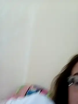 Nisrin ay online show from 04/10/26, 08:16