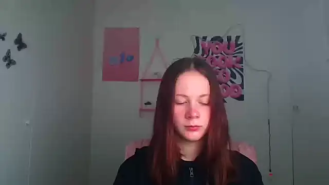 Snapshot of DarkSakuraa chatting on 04/12/26, 05:11 DarkSakuraa online show from 04/12/26, 05:11