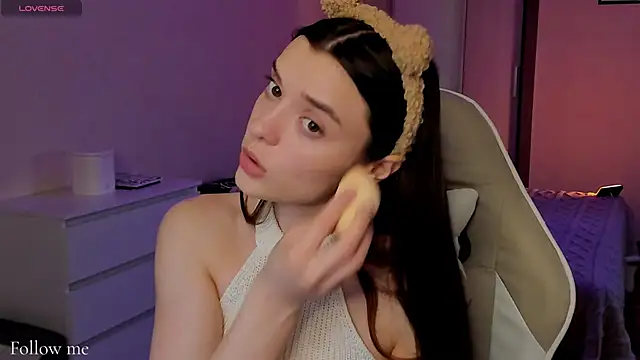 H4naFit online show from 04/14/26, 02:22