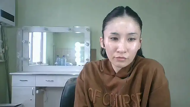 TorieFlakes online show from 04/15/26, 11:16