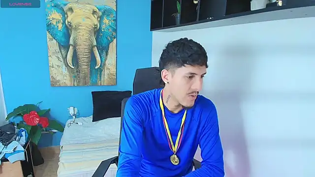 ALEXXXTREM69 online show from 04/29/26, 12:04