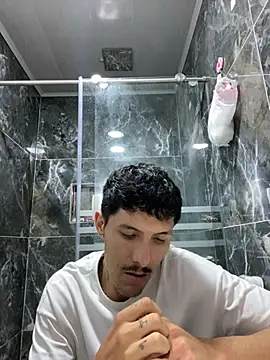 ALEXXXTREM69 online show from 05/25/26, 04:45