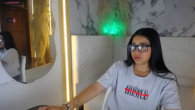 Taliasweet online show from 04/18/26, 01:24