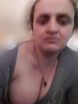 Snapshot of AnabelBexley chatting on 04/11/26, 08:18 AnabelBexley online show from 04/11/26, 08:18