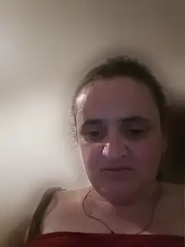 Snapshot of AnabelBexley chatting on 04/07/26, 04:20 AnabelBexley online show from 04/07/26, 04:20