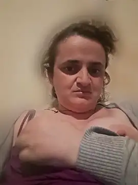 AnabelBexley online show from 05/05/26, 06:44