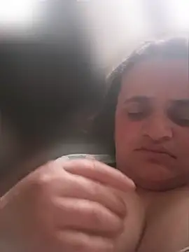 AnabelBexley online show from 04/24/26, 02:24