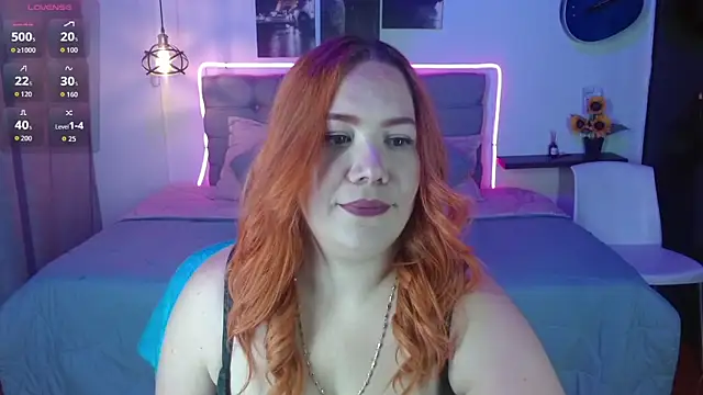 Snapshot of Srta_saraa chatting on 05/05/26, 02:36 Srta saraa online show from 05/05/26, 02:36