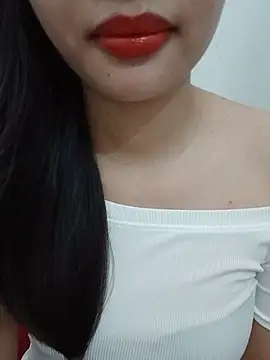 Snapshot of Luckyy29 chatting on 06/24/26, 04:33 Luckyy29 online show from 06/24/26, 04:33