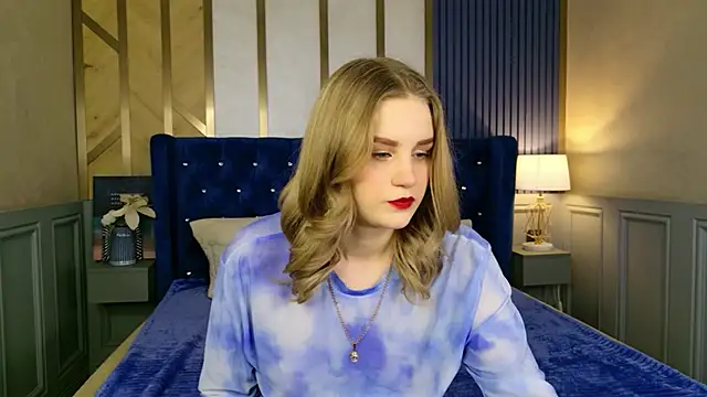 Molly Voses online show from 05/15/26, 08:40