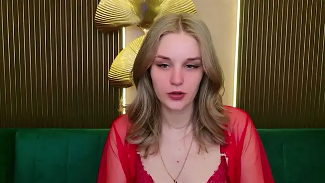 Molly Voses online show from 07/10/26, 09:04