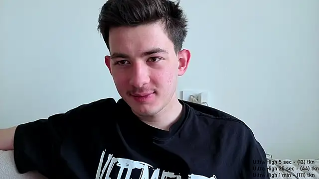 Snapshot of jonhy_merlinn chatting on 04/12/26, 05:33 jonhy merlinn online show from 04/12/26, 05:33