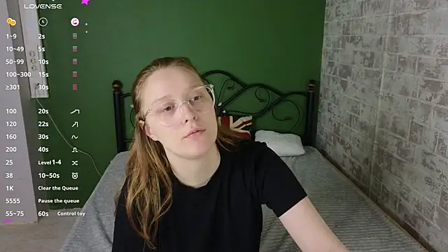 JessieWayy online show from 05/25/26, 01:16