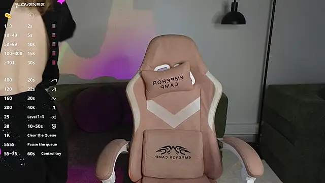 JessieWayy online show from 05/13/26, 01:12