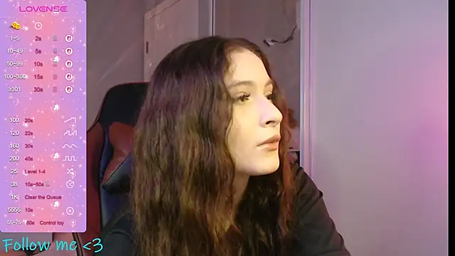 Snapshot of solitudebby chatting on 04/13/26, 07:07 solitudebby online show from 04/13/26, 07:07