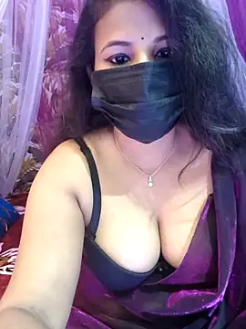 Hot Alicee online show from 04/17/26, 09:56