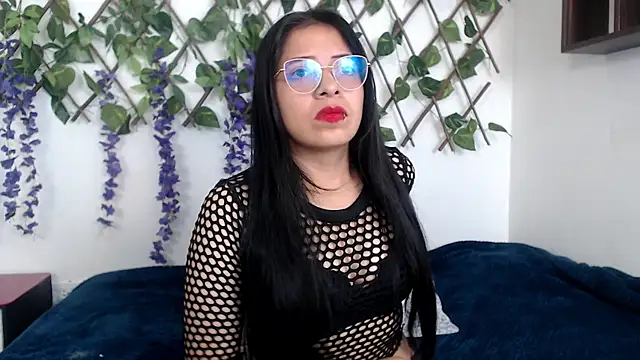 Snapshot of katiagp chatting on 04/11/26, 11:58 katiagp online show from 04/11/26, 11:58