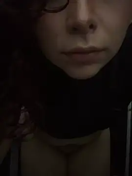 DirtyMerida online show from 05/26/26, 04:49