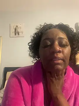 amberchill26 online show from 04/19/26, 01:12