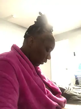 amberchill26 online show from 05/18/26, 01:16