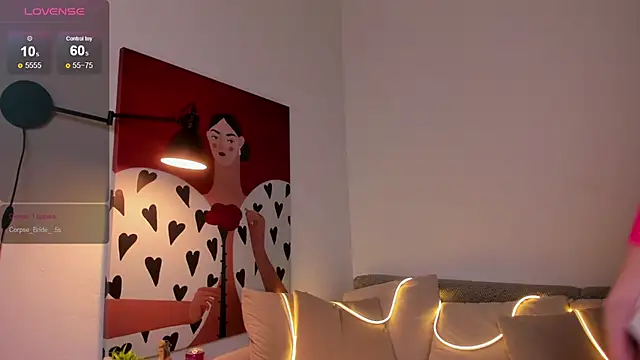 Alice Mart online show from 04/15/26, 08:53