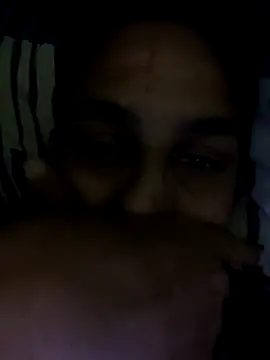 Snapshot of billboyhoney chatting on 04/13/26, 09:30 billboyhoney online show from 04/13/26, 09:30