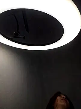 AdrianaFrank online show from 04/23/26, 07:26