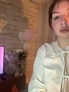  AnnaLewis online show from 06/04/26, 09:52