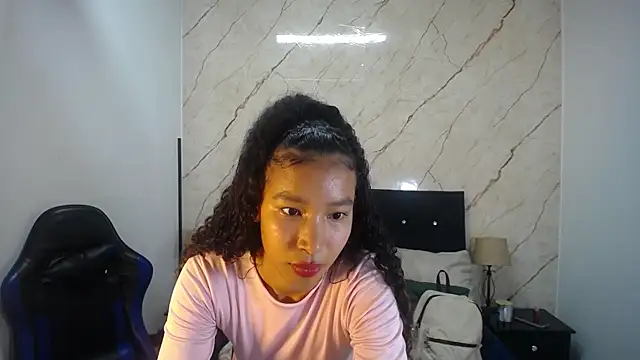 hasley cute online show from 05/04/26, 07:06