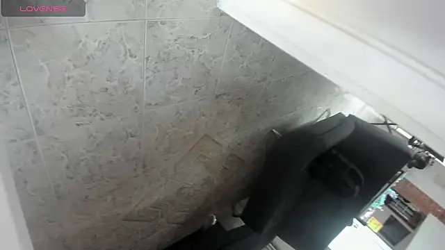 Snapshot of JadeMills2 chatting on 04/12/26, 07:50 JadeMills2 online show from 04/12/26, 07:50