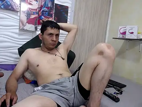 romeojupi online show from 04/13/26, 12:03