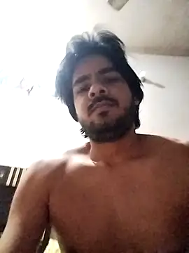 Snapshot of honey8285 chatting on 04/15/26, 10:54 honey8285 online show from 04/15/26, 10:54