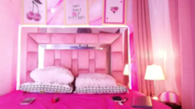 Snapshot of Melody_Trixie chatting on 04/14/26, 09:14 Melody Trixie online show from 04/14/26, 09:14