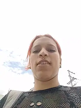 Mia 0-4 online show from 04/12/26, 04:32