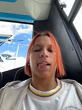 Mia 0-4 online show from 07/07/26, 04:21