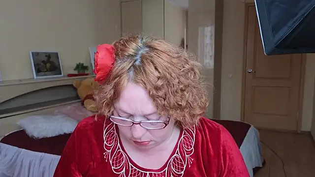 Fara Flutte online show from 05/17/26, 10:37