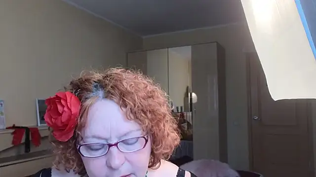 Fara Flutte online show from 05/14/26, 05:15
