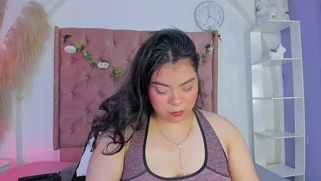 ROSELEI  online show from 05/13/26, 01:29