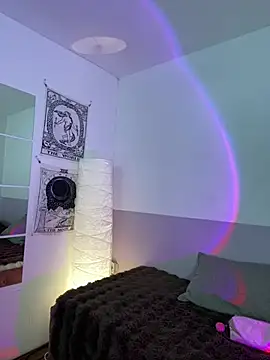 Snapshot of Dreanaa chatting on 04/14/26, 07:19 Dreanaa online show from 04/14/26, 07:19