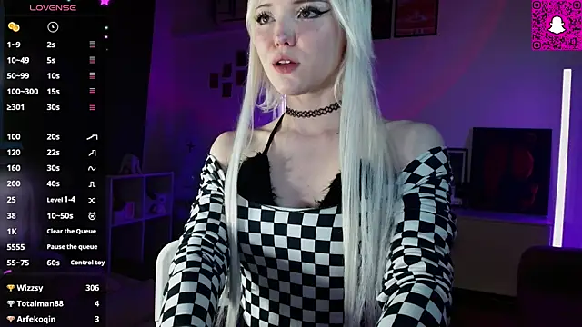 evianlui online show from 05/19/26, 05:09
