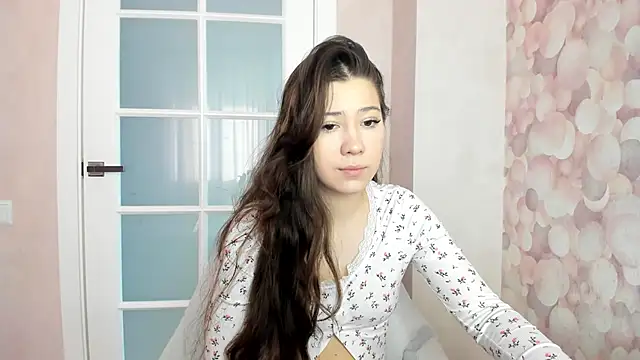 bina mima online show from 04/13/26, 09:02