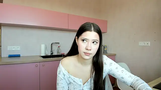 bina mima online show from 04/07/26, 09:11