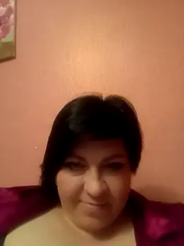 LeraSwan33 online show from 04/13/26, 08:57