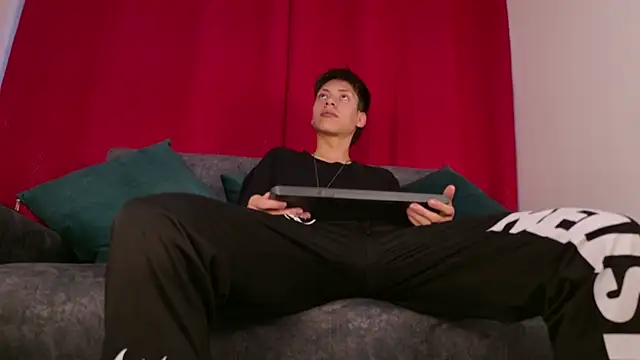 Snapshot of Samael_oa chatting on 04/07/26, 07:26 Samael oa online show from 04/07/26, 07:26