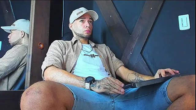 Daniel huge22 online show from 04/20/26, 01:45