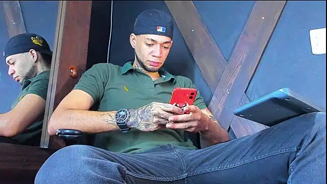 Daniel huge22 online show from 05/08/26, 01:48