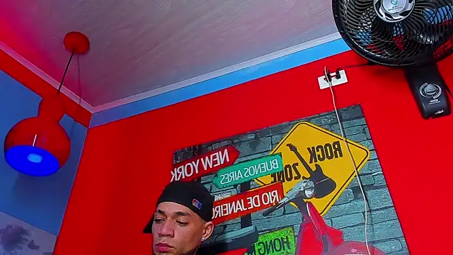 Daniel huge22 online show from 05/09/26, 01:53
